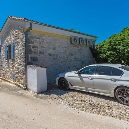 Semesterbostad Casa Relax *